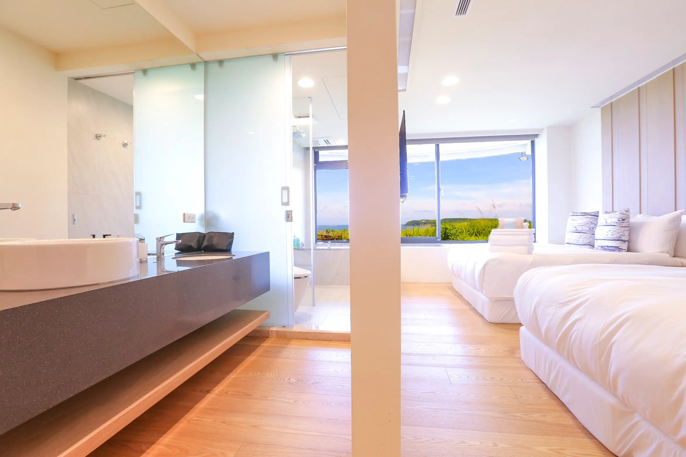 101風影-海景戲水池四人房